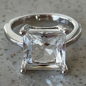 Classic Square- Size 6 Cut Clear Stone Sterling 925 Silver Ring -
Stunning Stone
